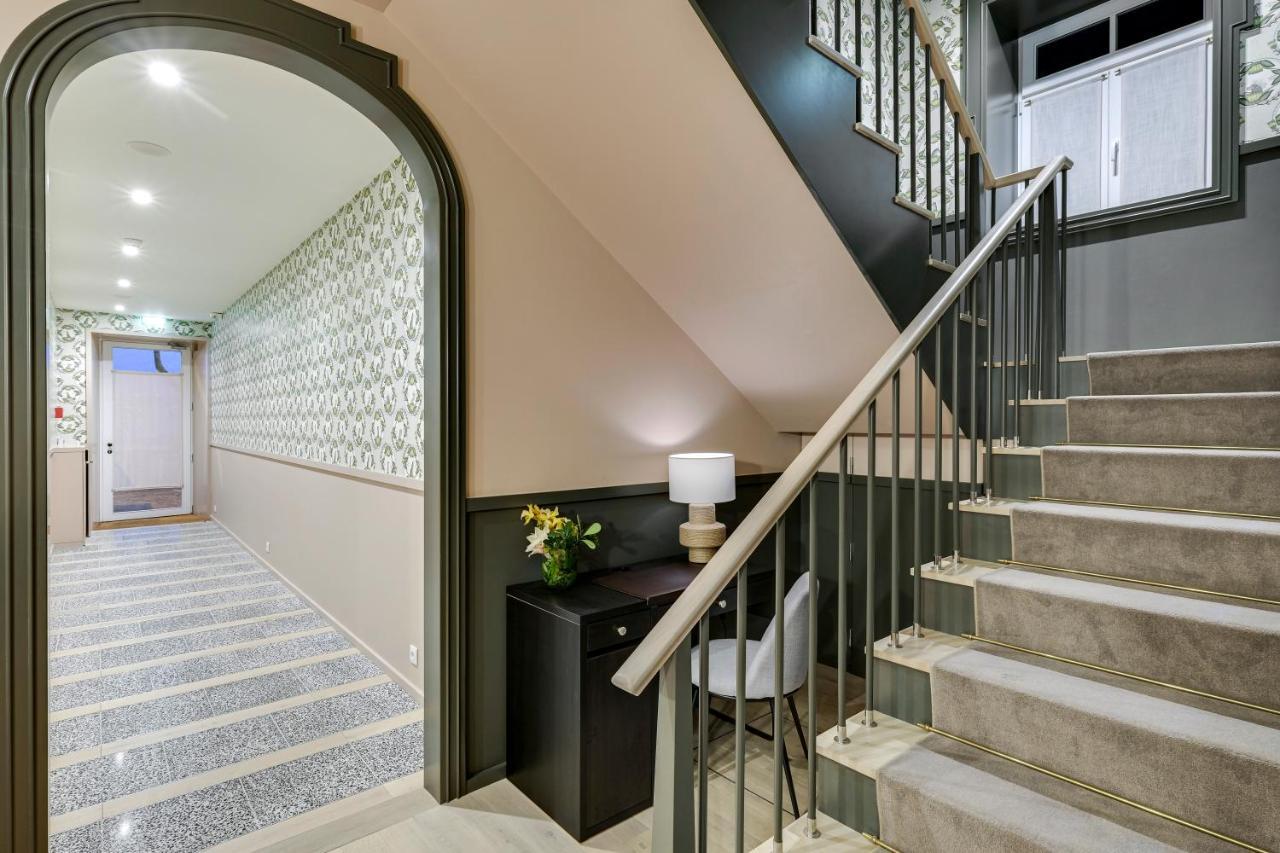 Vila Na Praia Foz Luxury Apartments Porto Luaran gambar