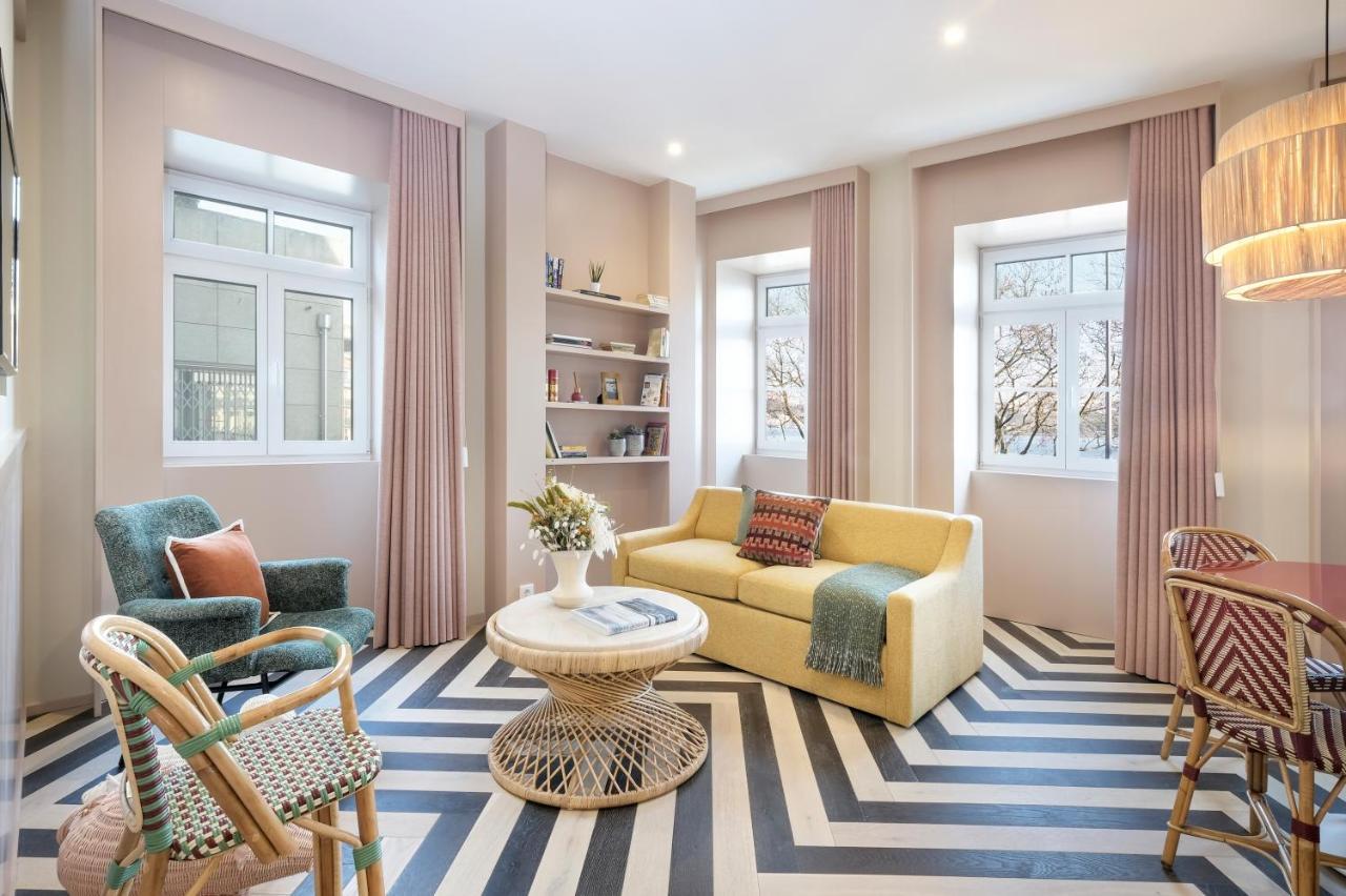 Vila Na Praia Foz Luxury Apartments Porto Luaran gambar