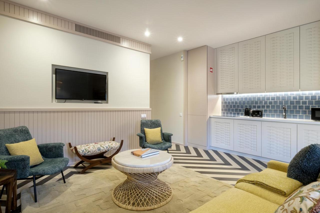 Vila Na Praia Foz Luxury Apartments Porto Luaran gambar